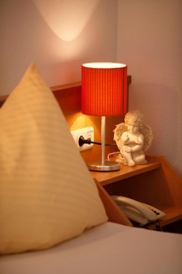 Hotel Belmont Fiss Extérieur photo