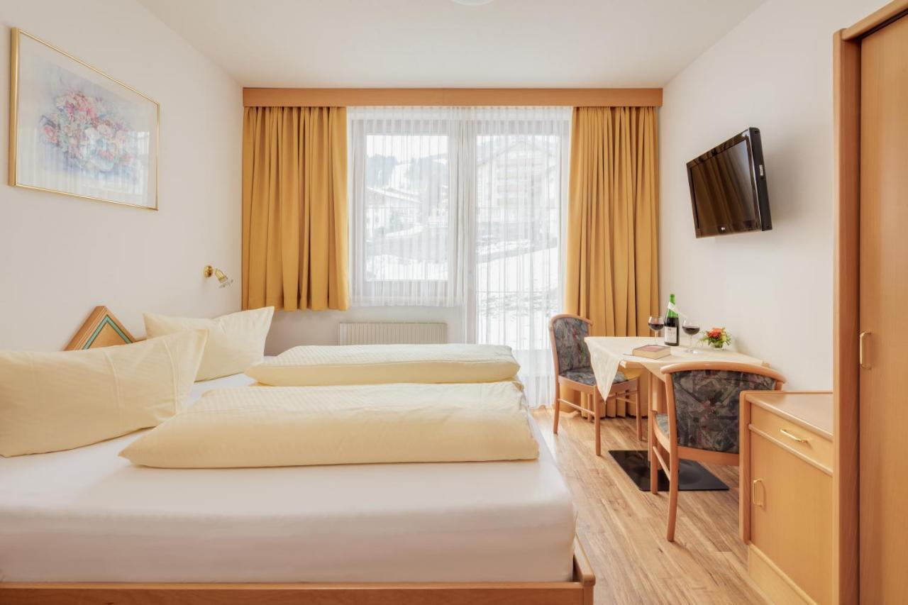 Hotel Belmont Fiss Extérieur photo