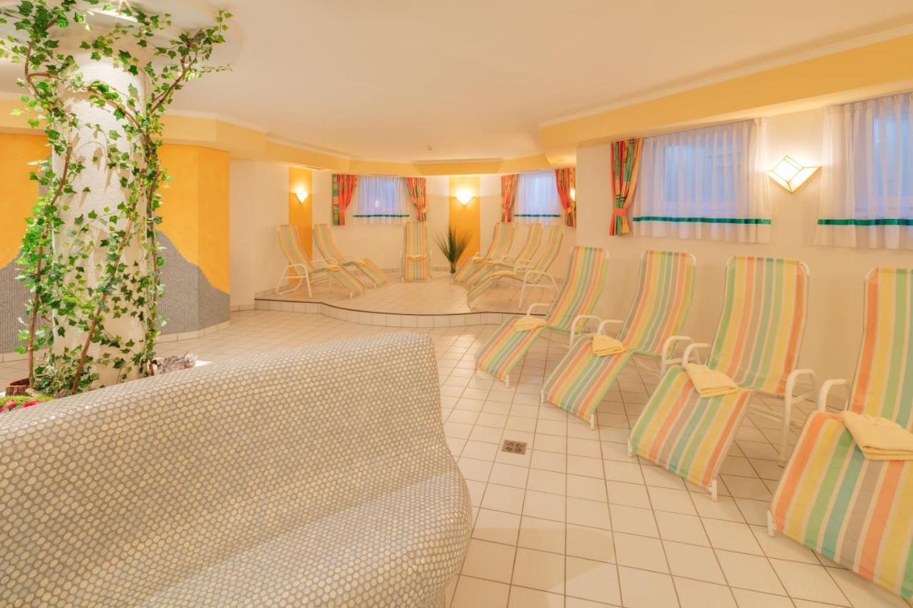 Hotel Belmont Fiss Extérieur photo